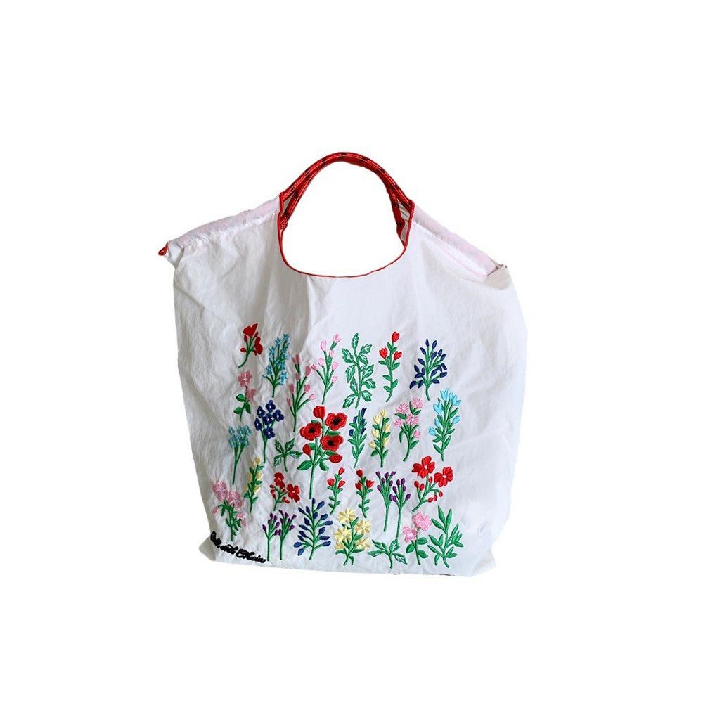 Shopping bag37232 ballchain卡通刺绣购物袋日系手拎袋逛街时尚手提单肩包