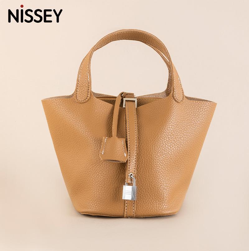 Shoulder handbag2024新款菜篮子包 荔枝纹纯色高级感手提子母包大容量水桶包现货