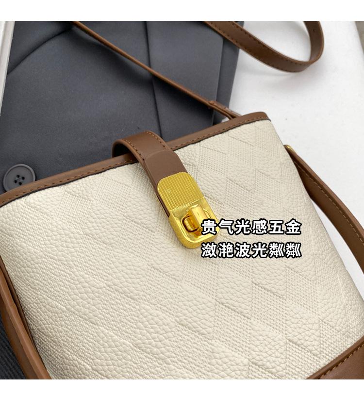 Shoulder handbag高级感洋气小包包2024新款女包流行爆款百搭斜挎包单肩腋下水桶包