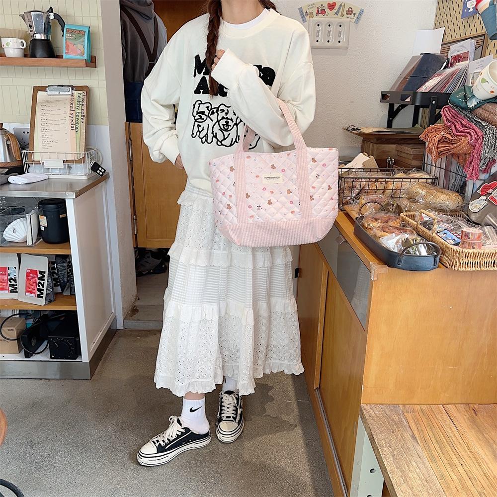 Shopping bag310263 可爱手提包女2023妈咪包便当包大容量绗缝夹棉手提通勤包