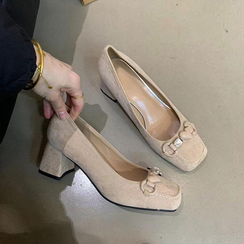 Chunky heel shoes气质!法式晚风单鞋女配裙子爱心水钻绒面方头浅口粗跟高跟工作鞋