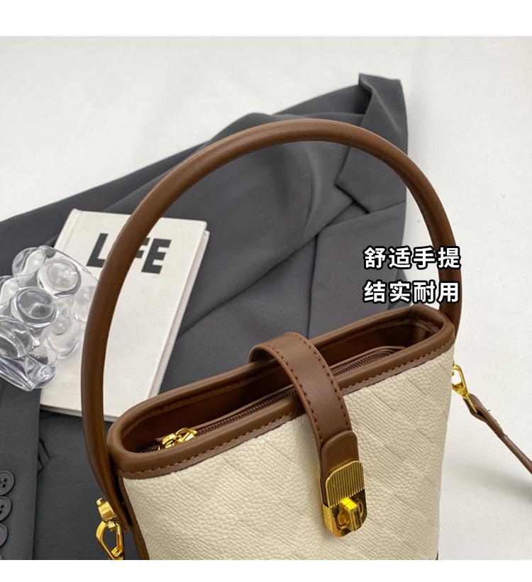Shoulder handbag高级感洋气小包包2024新款女包流行爆款百搭斜挎包单肩腋下水桶包