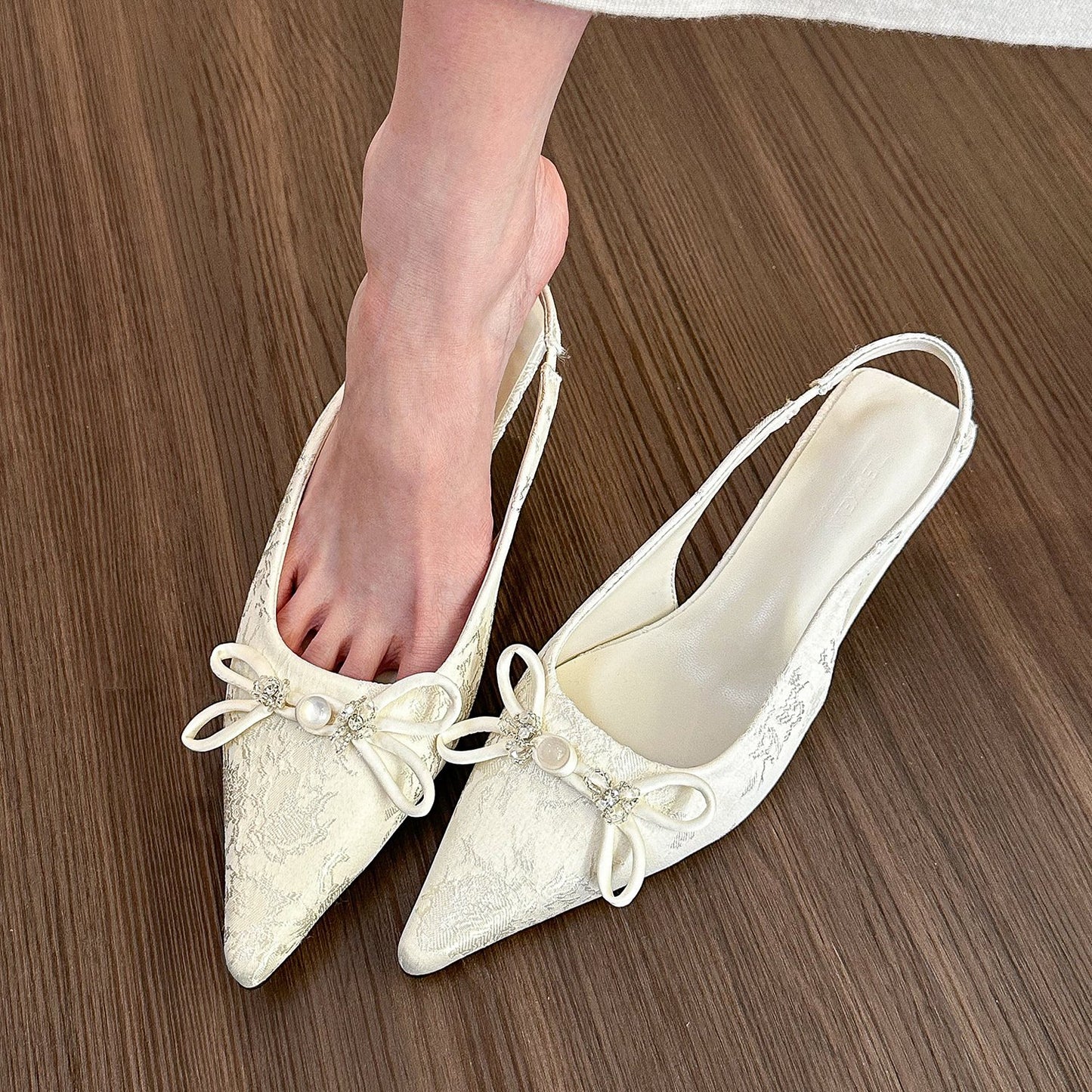 Chunky heel shoes白莲浮生!尖头新中式蝴蝶结高跟凉鞋女春夏后空浅口2024新款