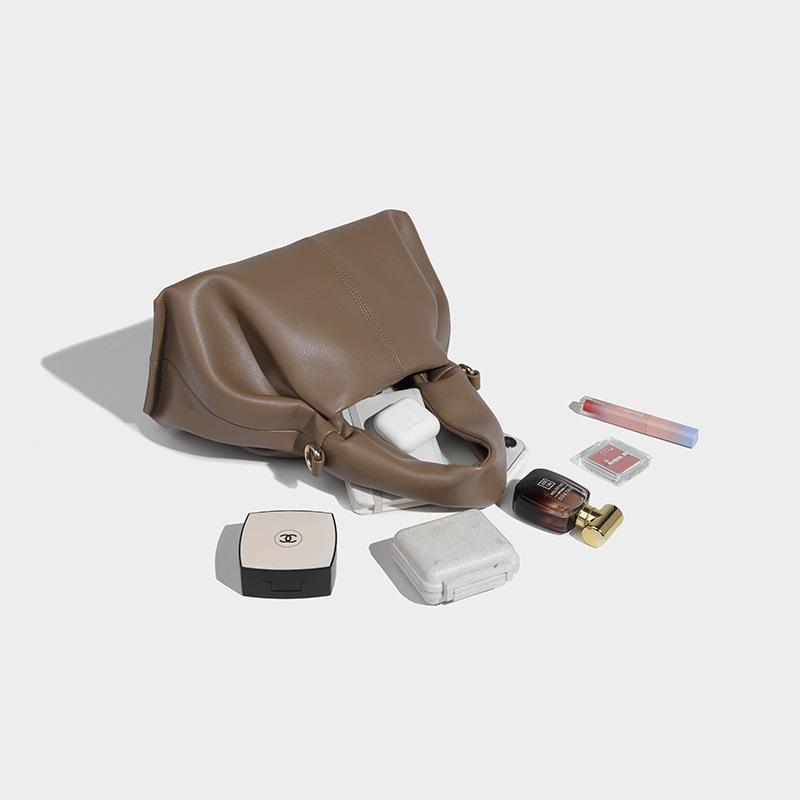 Shoulder handbag2024新款包包秋冬高级感百搭褶皱单肩斜挎包云朵包饺子包手提包
