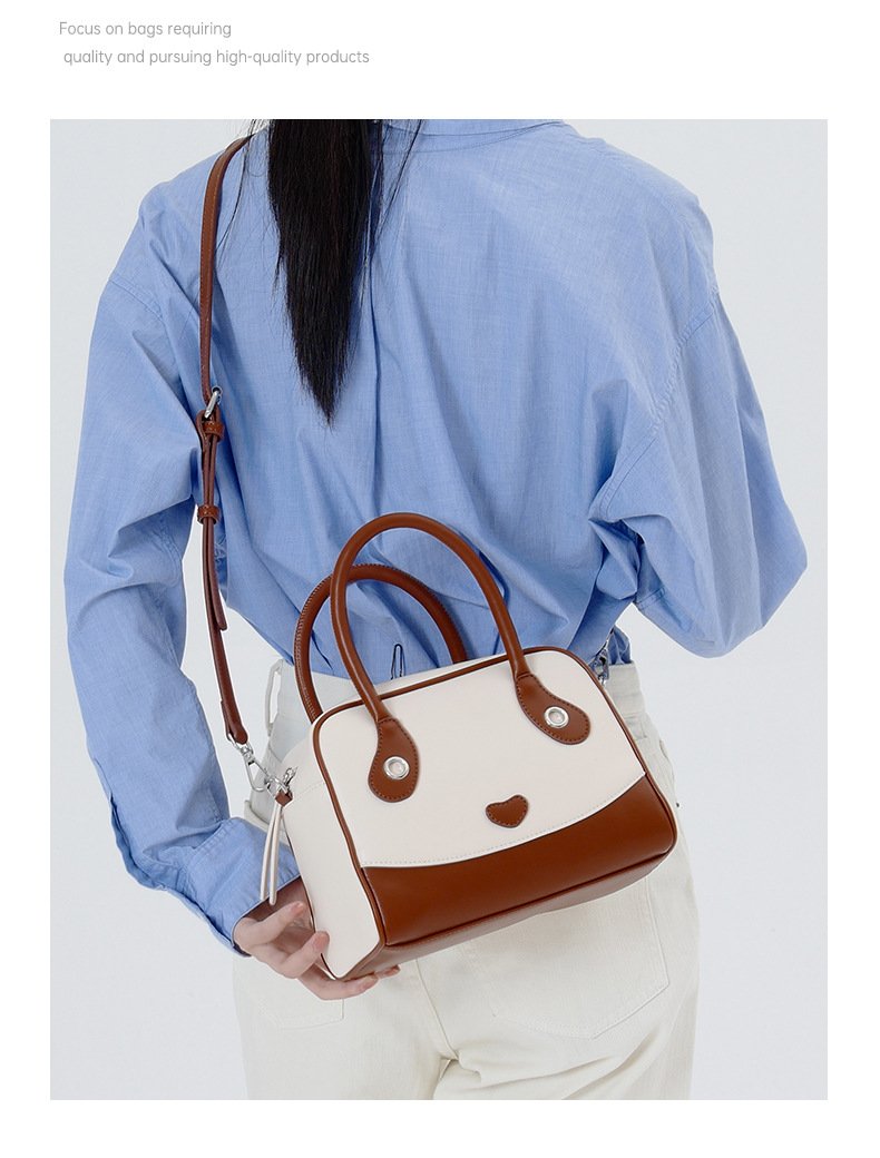 Shoulder handbag2024新款秋冬斜挎包女休闲可爱女包原创小众高级感手提包时尚女包
