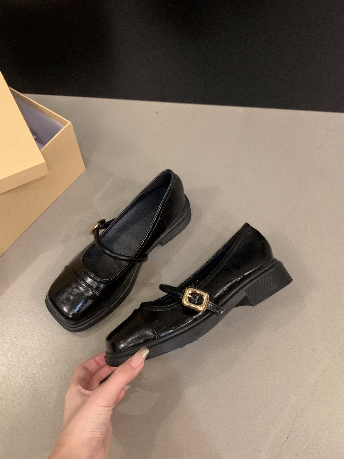 Chunky heel shoes法式拼色玛丽珍晚晚单鞋女鞋子2024年新款春秋季方头英伦风小皮鞋