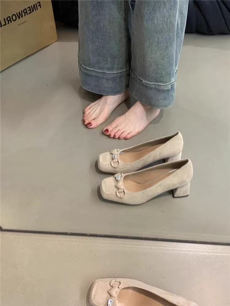 Chunky heel shoes玛丽珍鞋女仙女高跟鞋2024年新款法式气质优雅粉色爱心粗跟单鞋