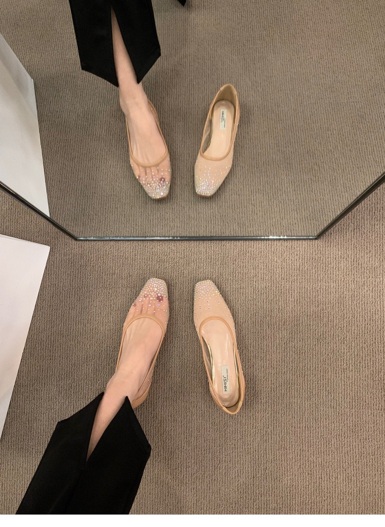 Flat shoes2024年春秋季新款法式平底方头水钻一脚蹬单鞋女网纱透气浅口奶奶