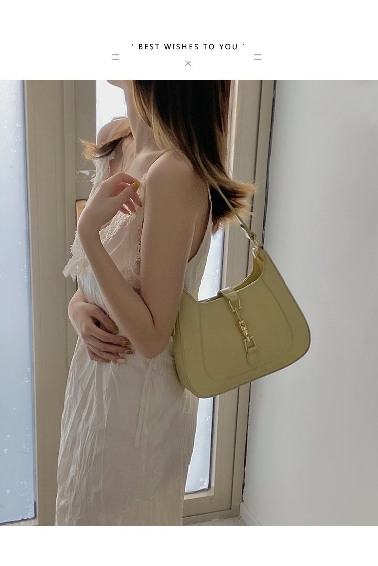 Shoulder handbag贴牌加工定制小众设计包包女2022新款时尚腋下包质感洋气法棍包