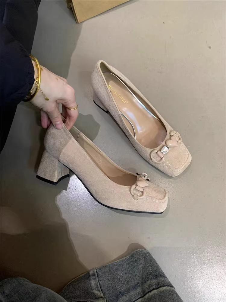 Chunky heel shoes玛丽珍鞋女仙女高跟鞋2024年新款法式气质优雅粉色爱心粗跟单鞋