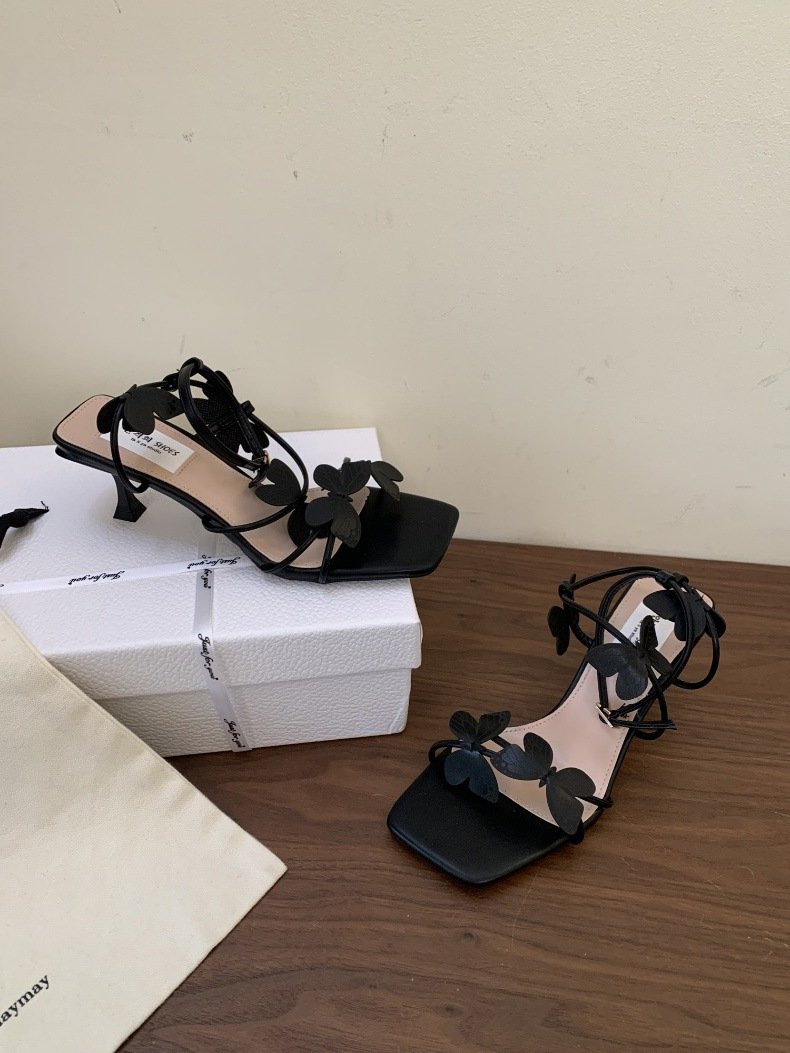 Peep-toe heels2024年夏季新款方头百搭蝴蝶气质性感高跟鞋一字扣凉鞋女细跟中跟