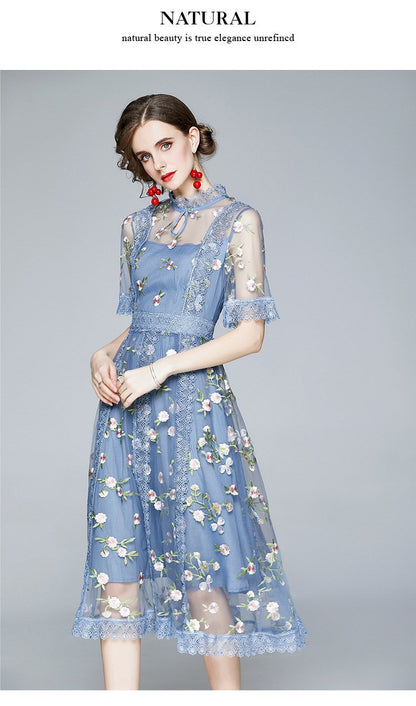 Party Romance with you D1 Embroidered dress