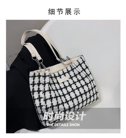 Shopping bag今年流行时尚格子单肩腋下包2022夏季新款大气通勤托特包女包简约